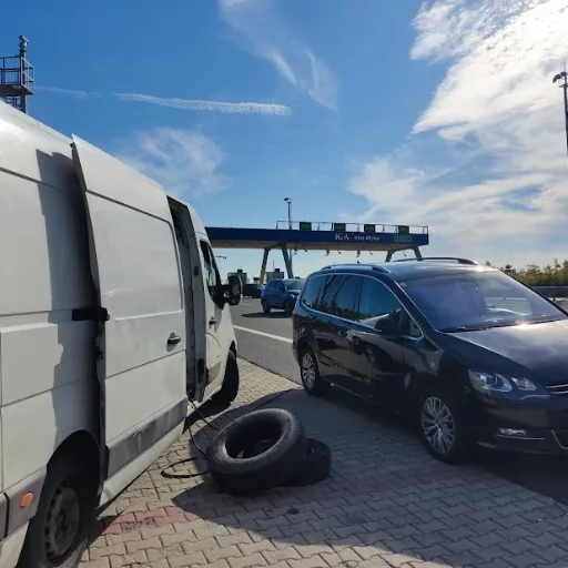 Yılmaz Oto Lastik ve Yol Yardımı