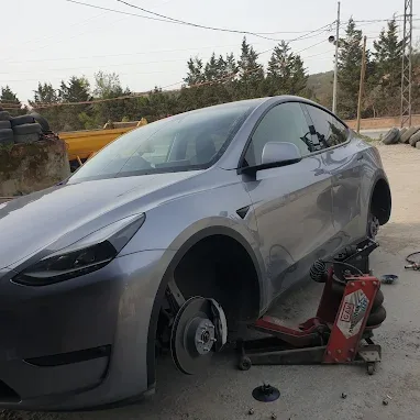 Göktürk kışlalı oto lastik