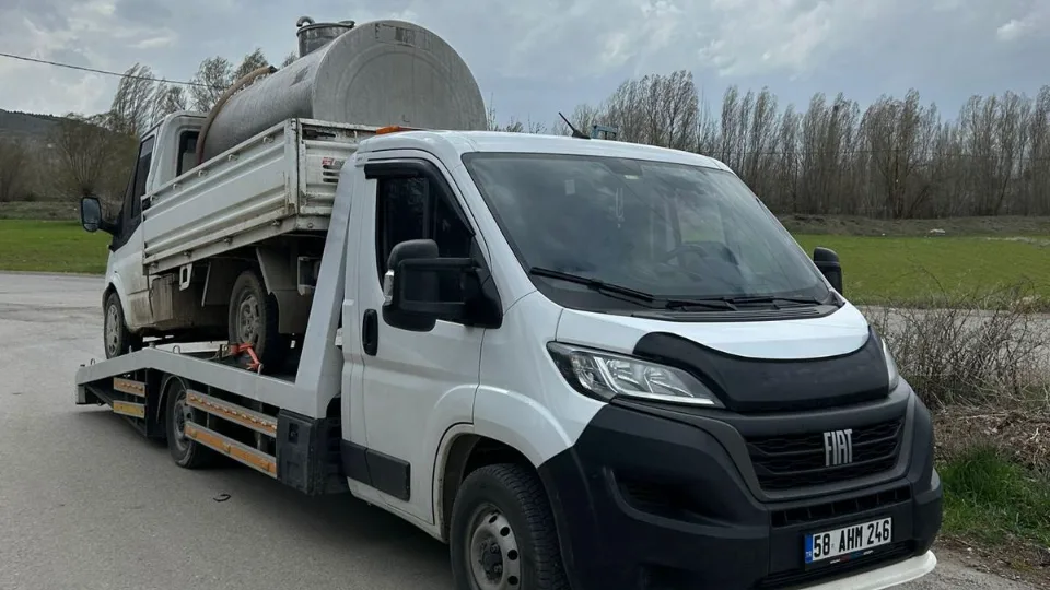 SİVAS OTO KURTARMA YOL YARDIM ÇEKİCİ HİZMETLERİ - 2