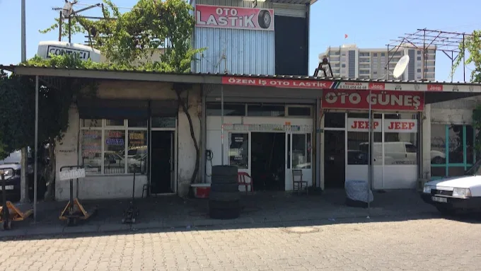 Özen İş Oto Mobil Yardım Yolda Lastik Tamir - 1