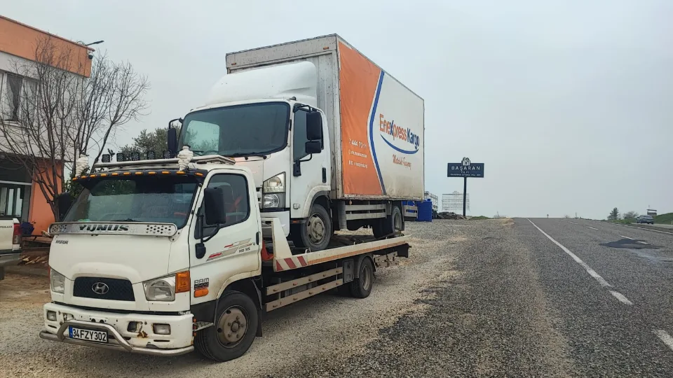 Uçan Oto Kurtarma - 2